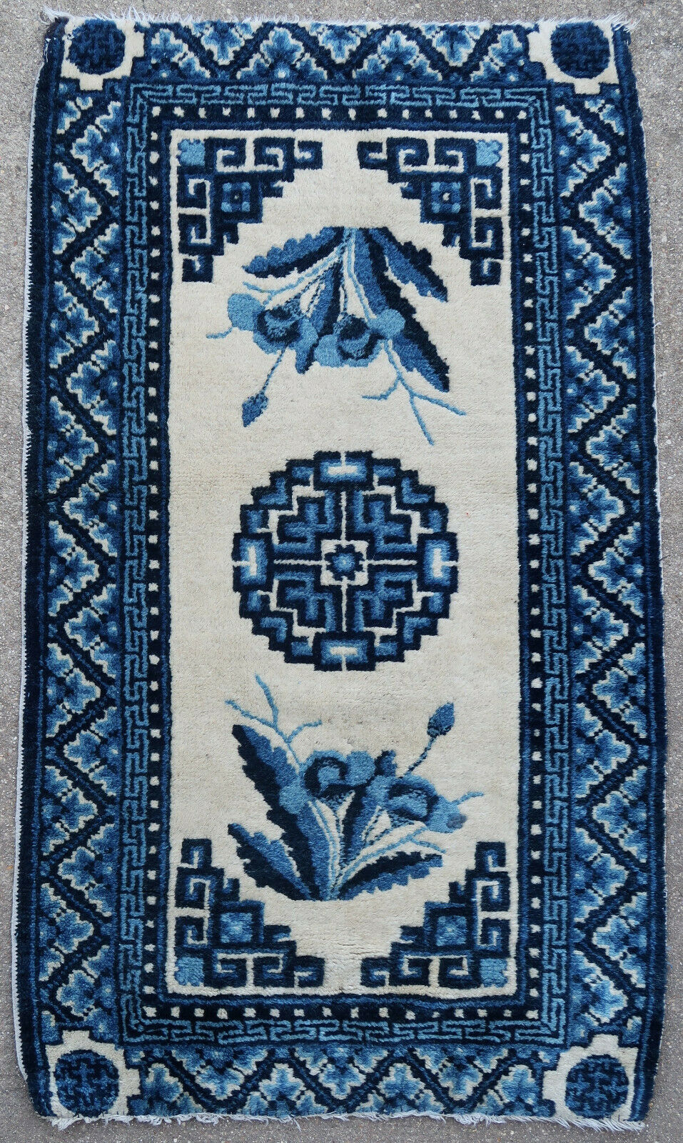 Chinese rug Pekin 1930 102 X 59 cm