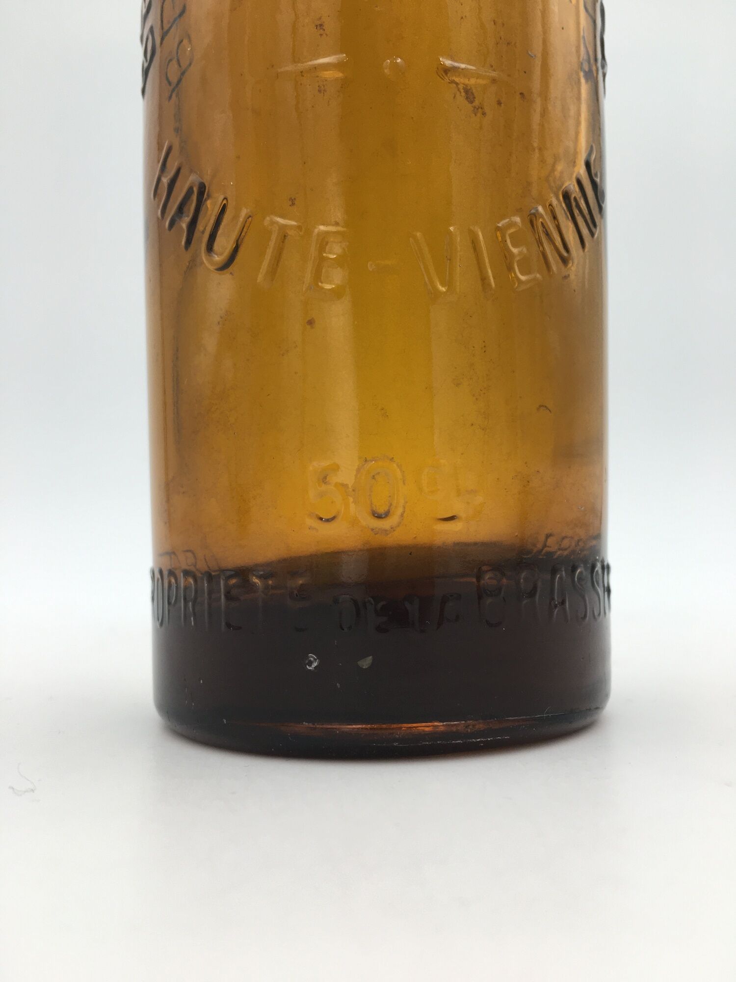 Bottle of old glass beer, Holderer Brewery (Saint Yrieix) - 20th century