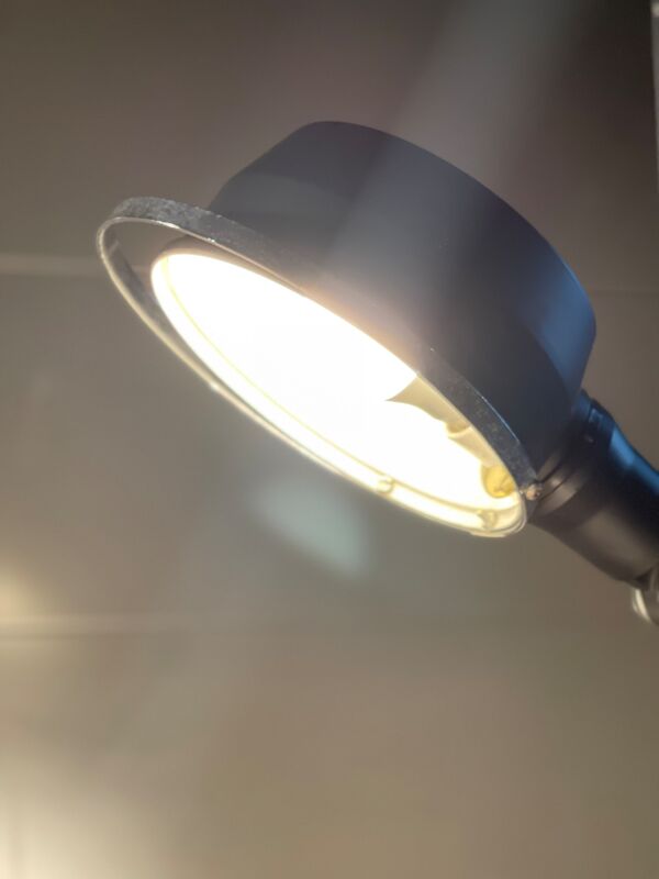 1960’ lampe de bureau atelier articulée Jieldé industrielle