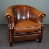 Club armchair in sheepskin