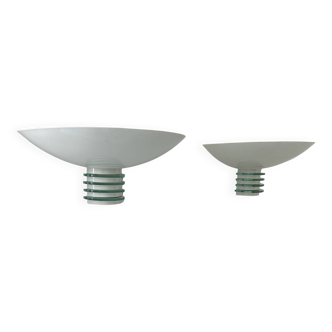 Paire d’appliques post moderniste , métal blanc et verre, France 1980
