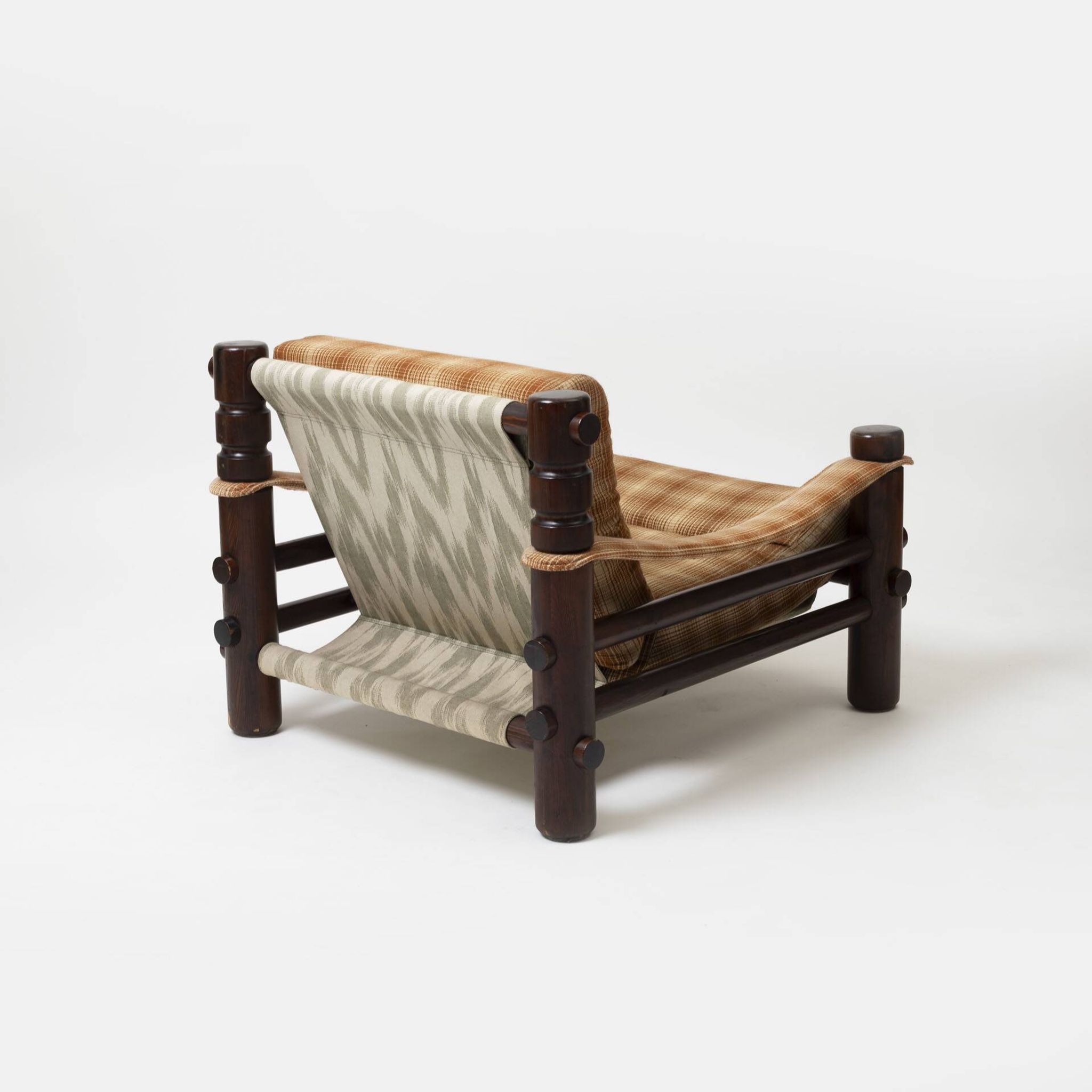 Set of 2 lounge chairs and coffe table model 'Bjorn' by Aleksander Kuczma, Poland, 1970s