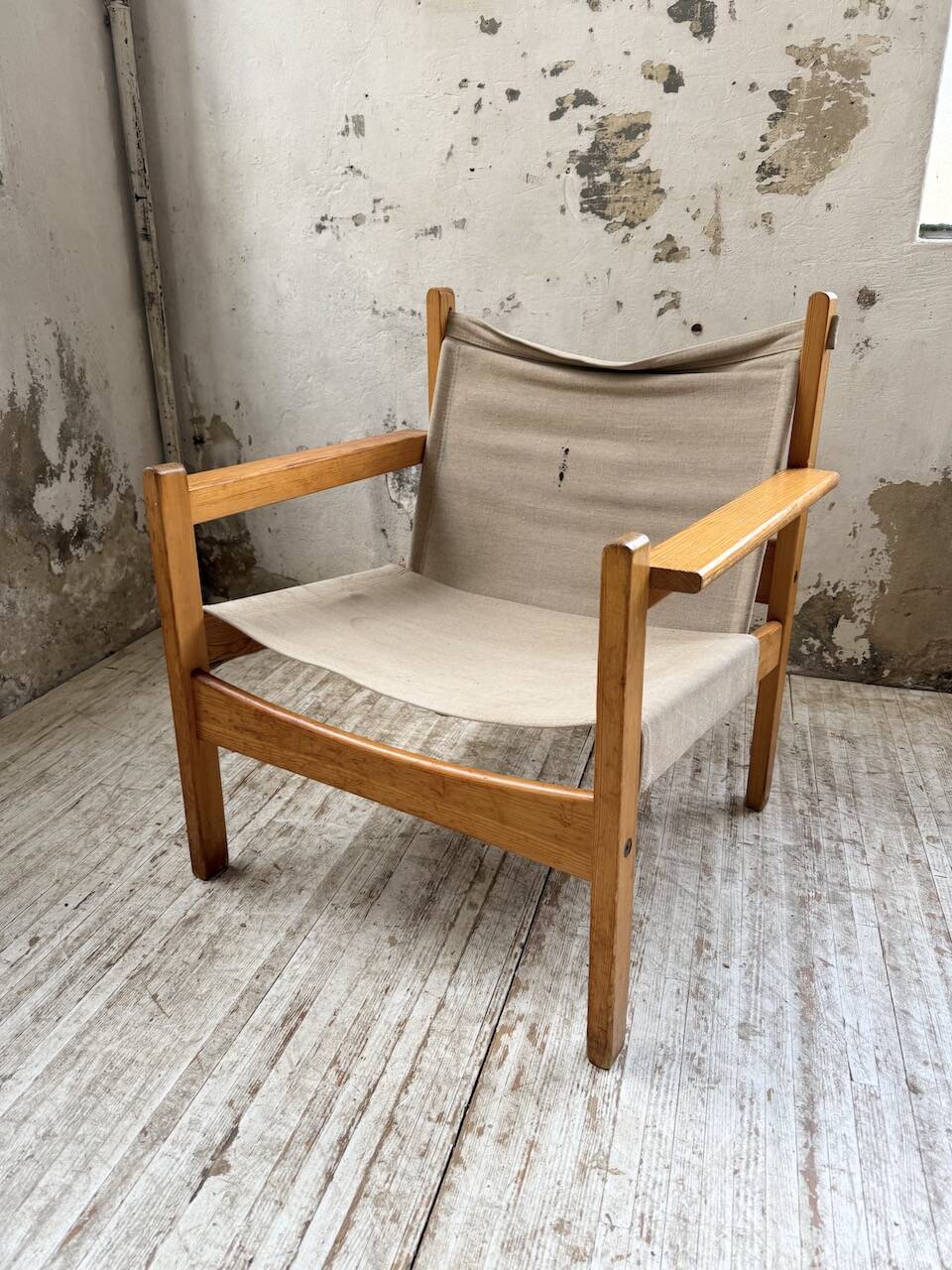 Safari chair in pine by Rold Rastad and Adolf Relling, 1960.
