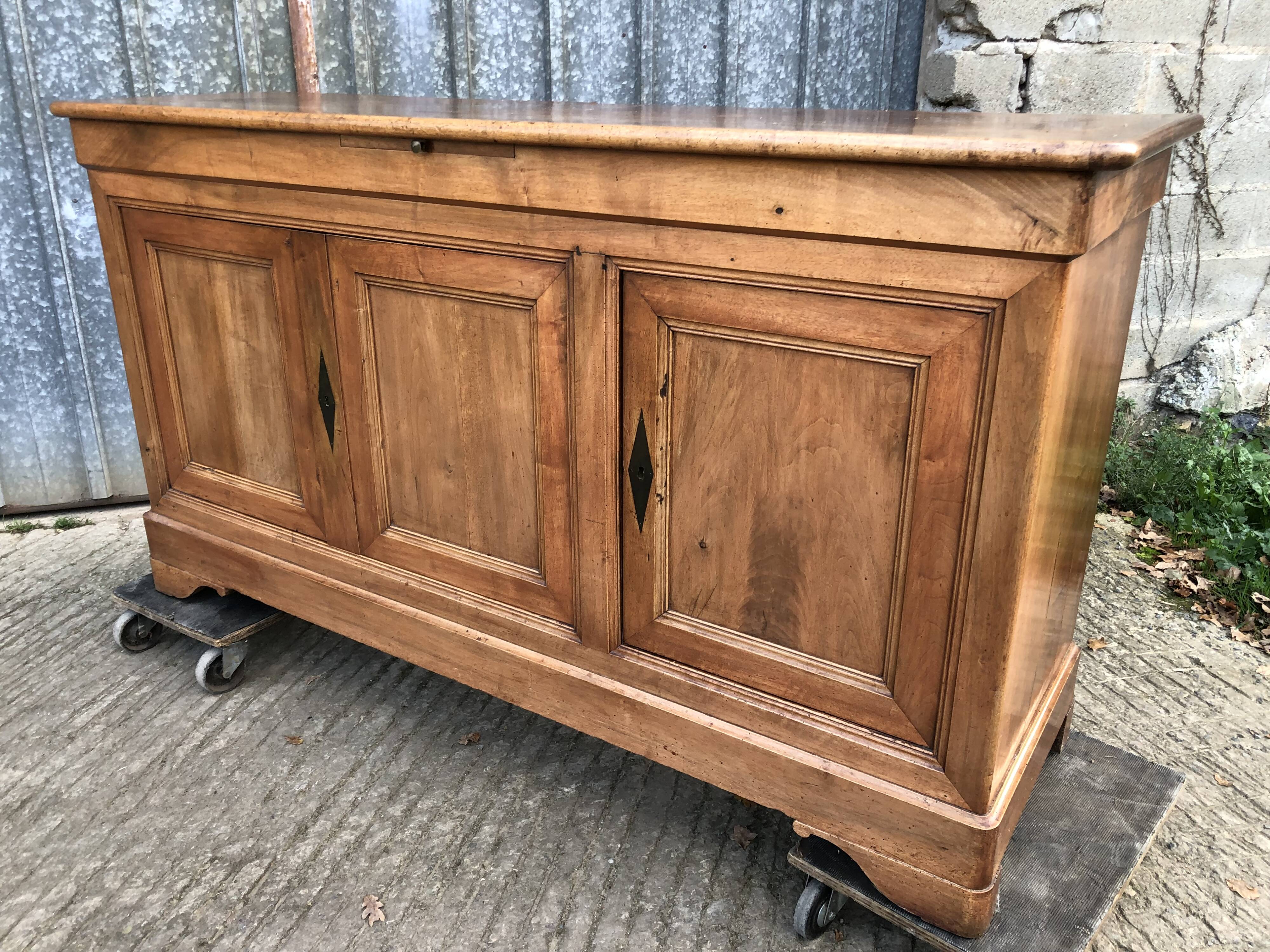 Louis Philippe style sideboard in solid walnut with 3 doors and 1 pull-out shelf.