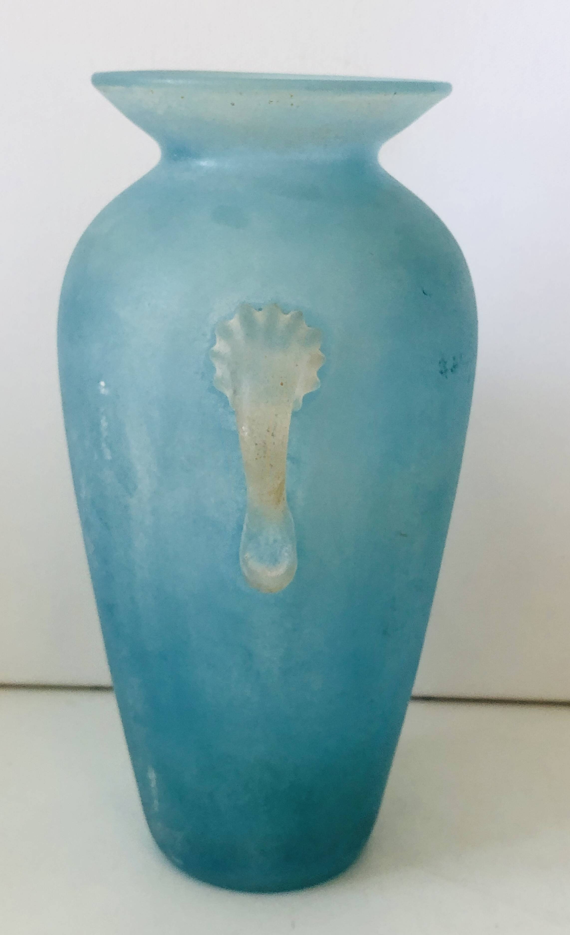 Amphora vase
