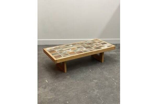 Maison Regain ceramic coffee table