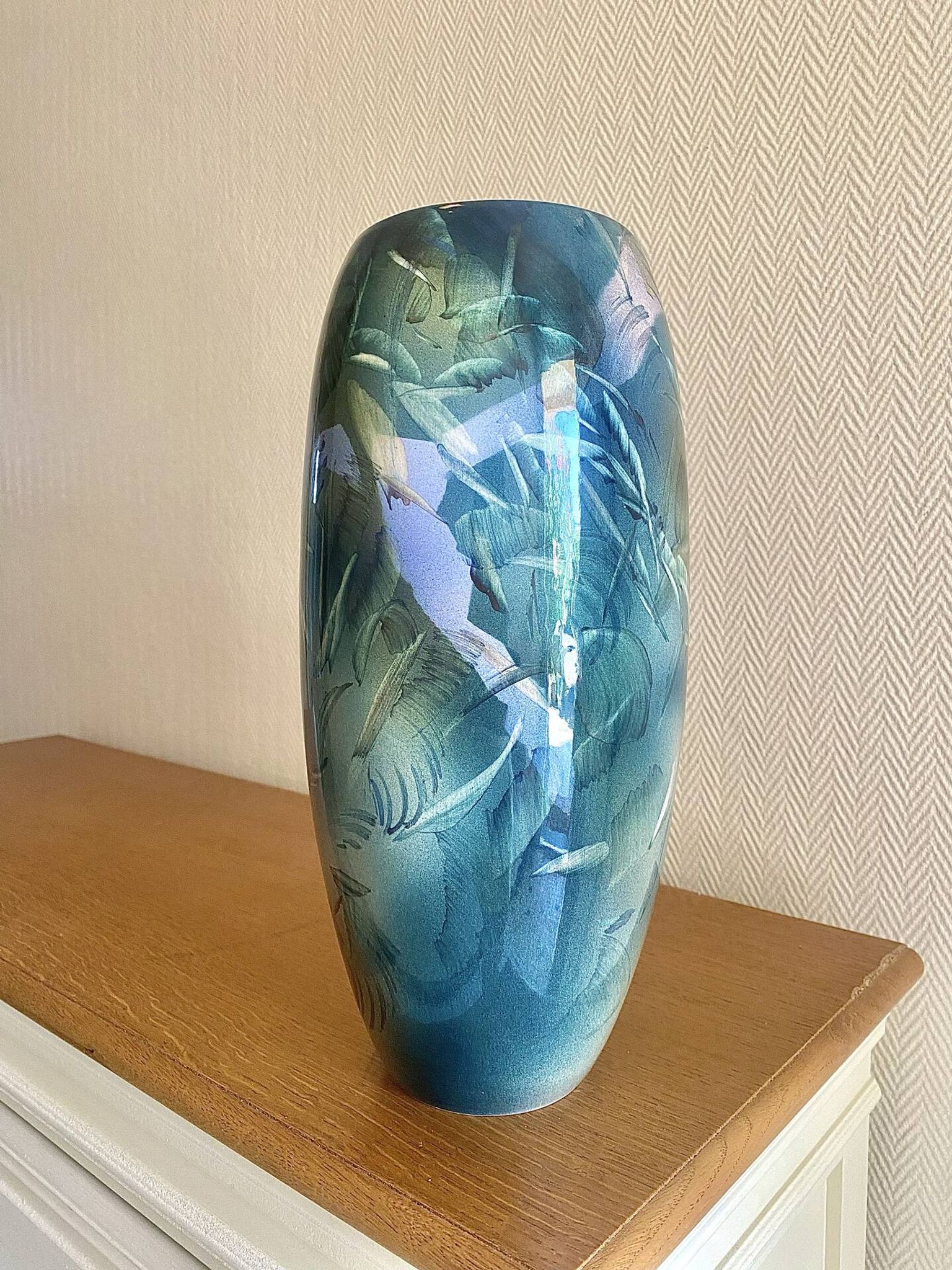 Grand vase en ceramique laquée signée Grech