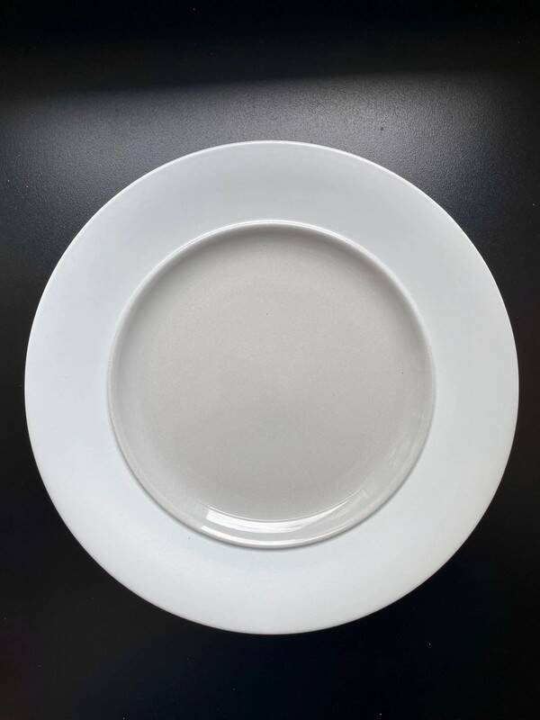 Plate 21.5 cm Salins les Bains Vintage - 10 available
