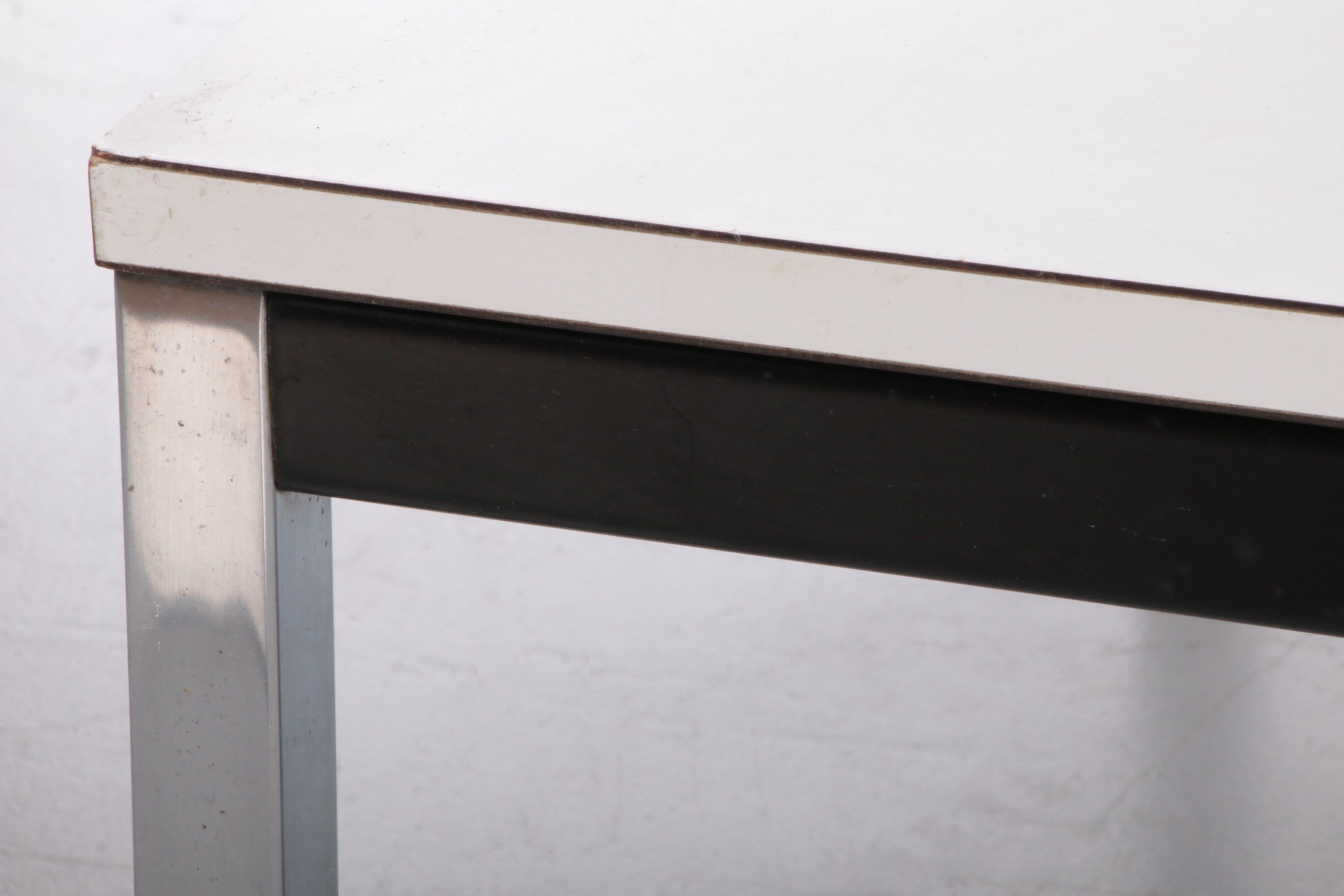 Martin Visser coffee table model TZ 56 7K made by 't Spectrum