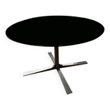 Tulip leg table