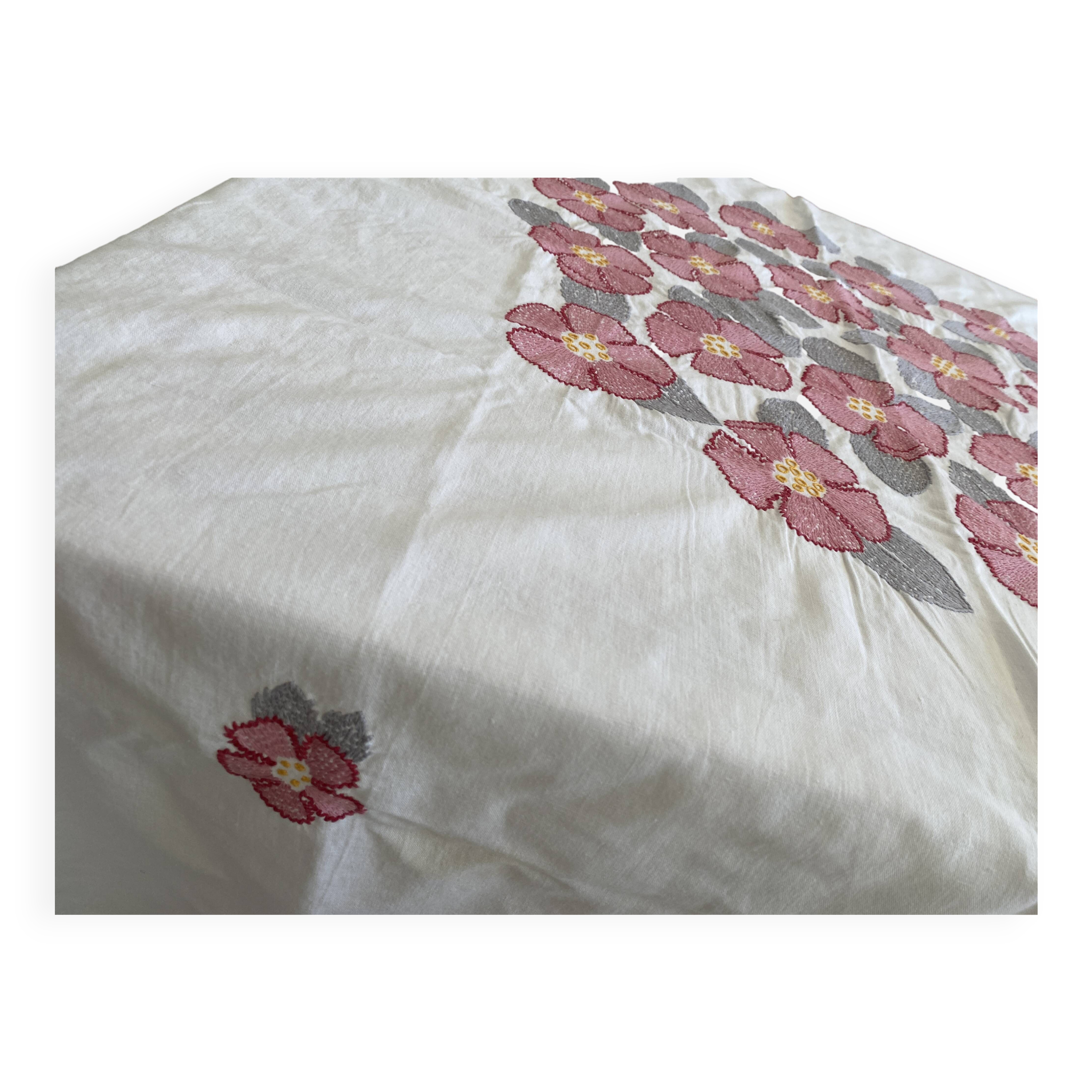 Embroidered square tablecloth - floral design - cotton - 150x150 cm
