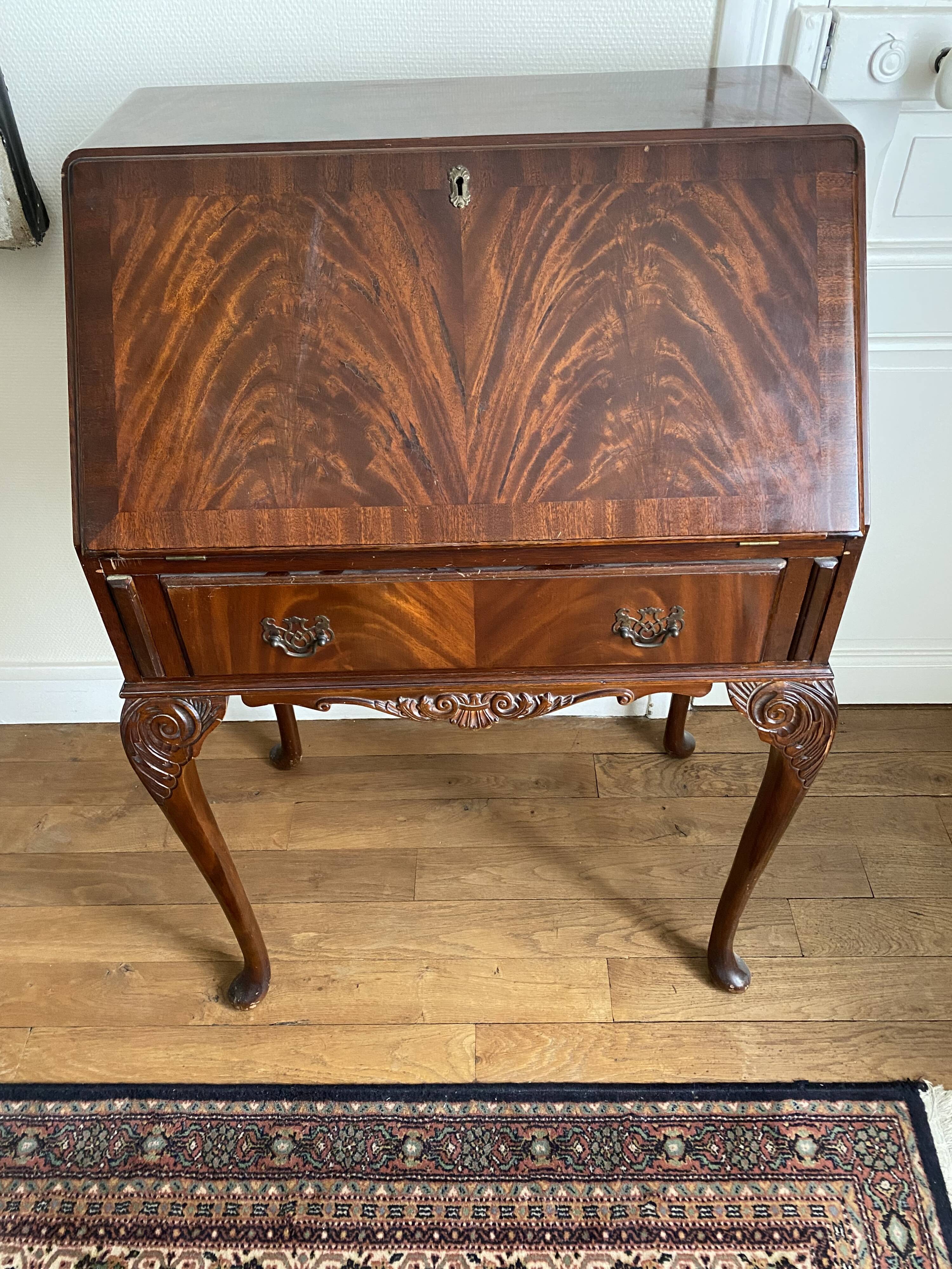 20th century sloping desk in mahogany