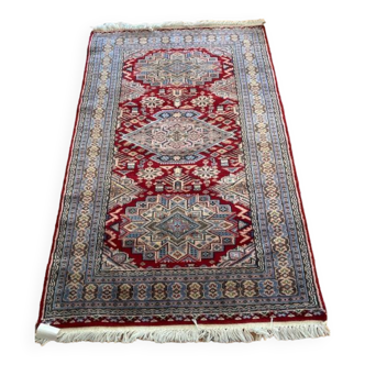 Wool carpet from Pakistan 98x153cm