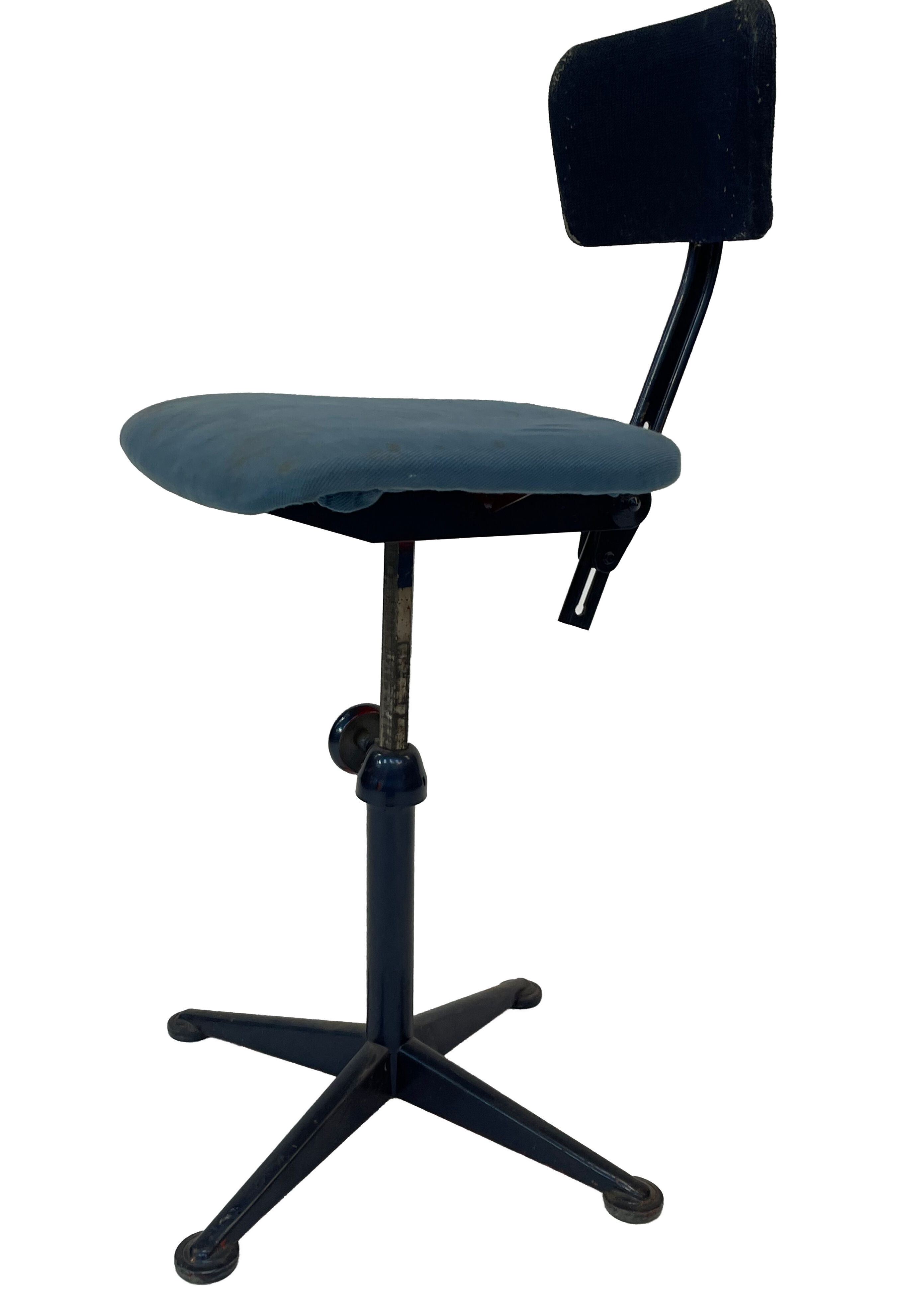 Friso Kramer work chair from Ahrend de Cirkel dutch design