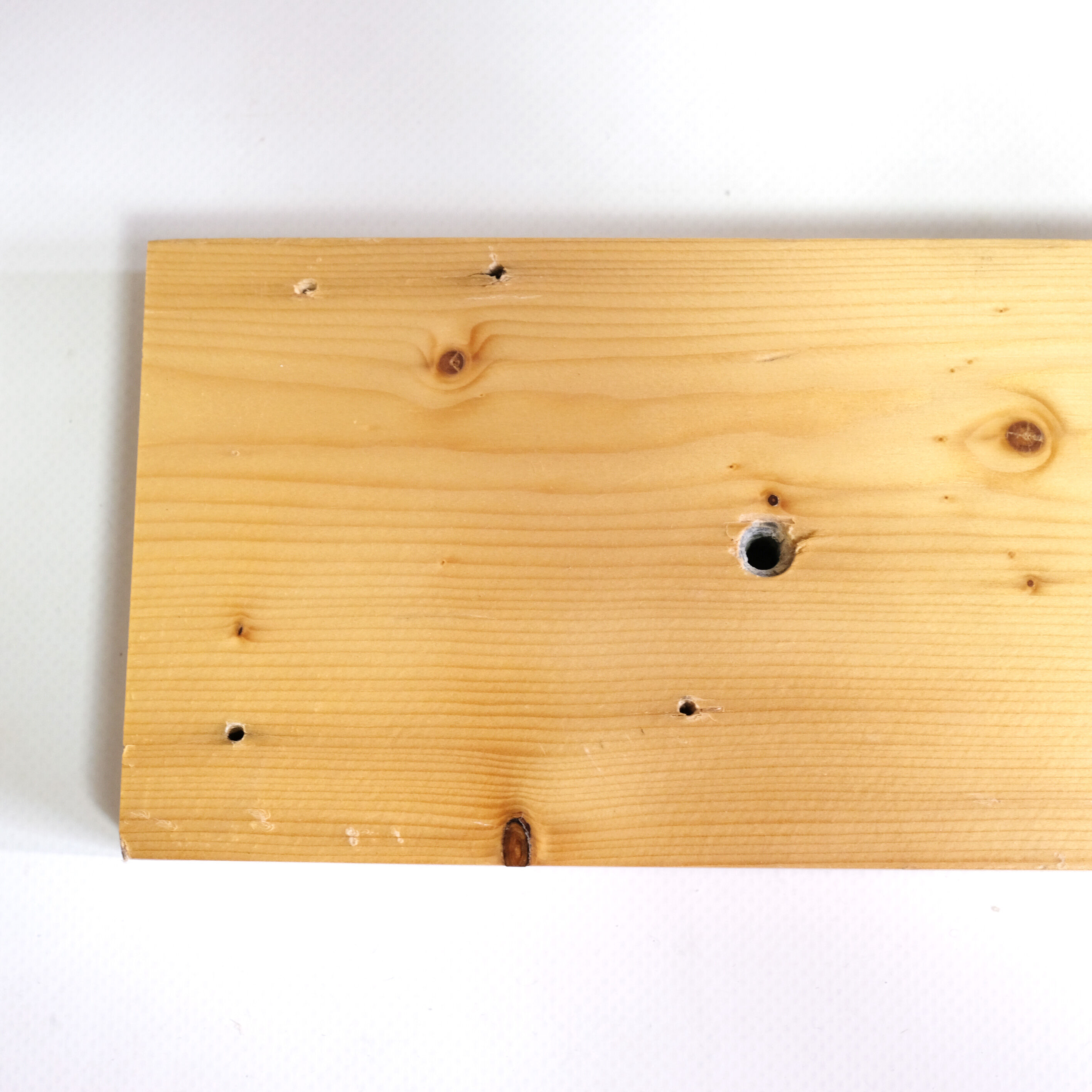 Charlotte Perriand, solid pine coat rack, 104 cm.