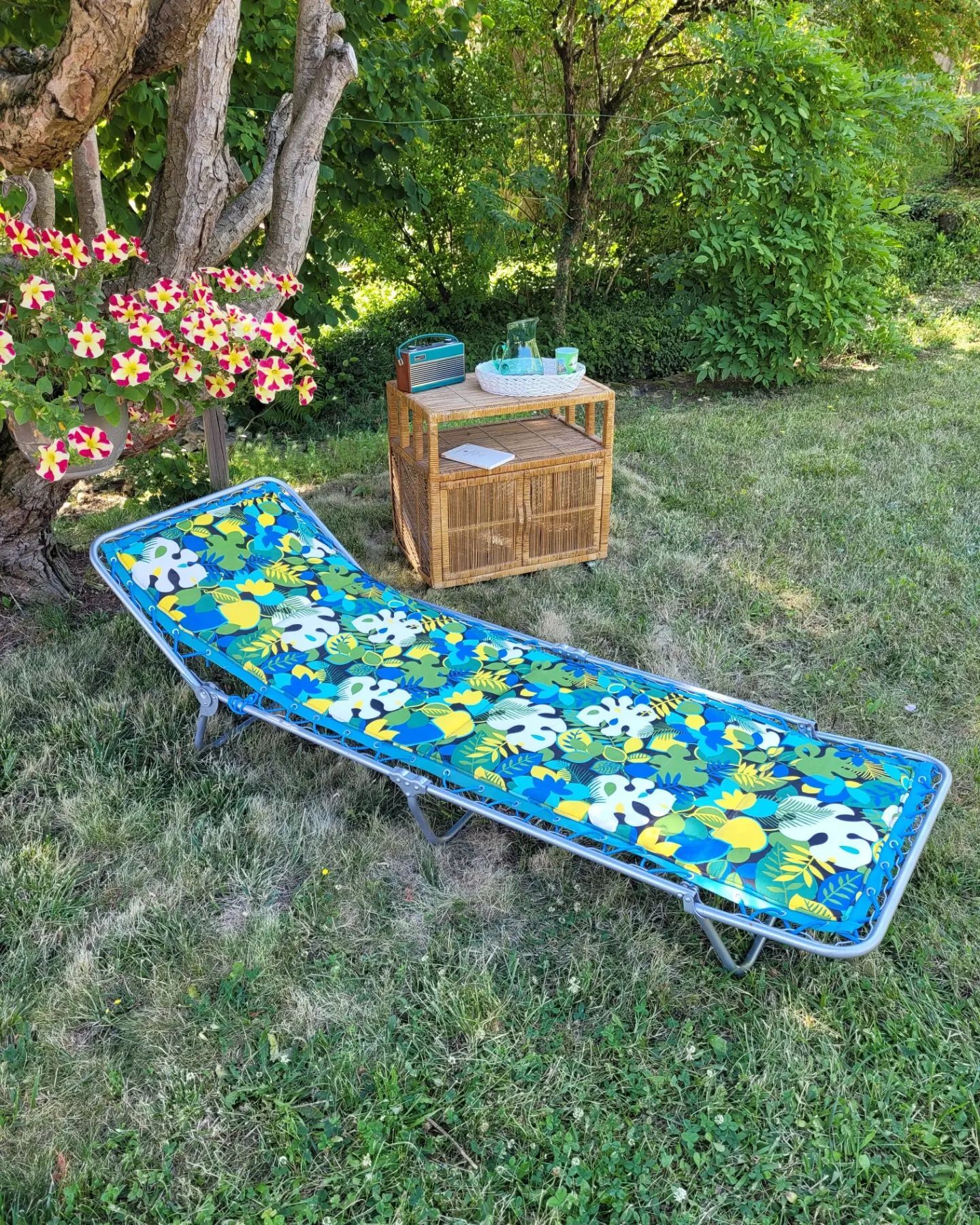Vintage camp bed deck