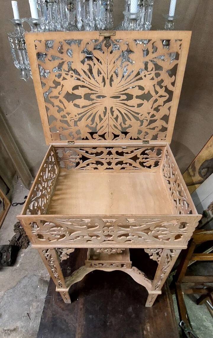 Rare antique wooden arch table, signed Amati, Turin, early 20th century Art Nouveau