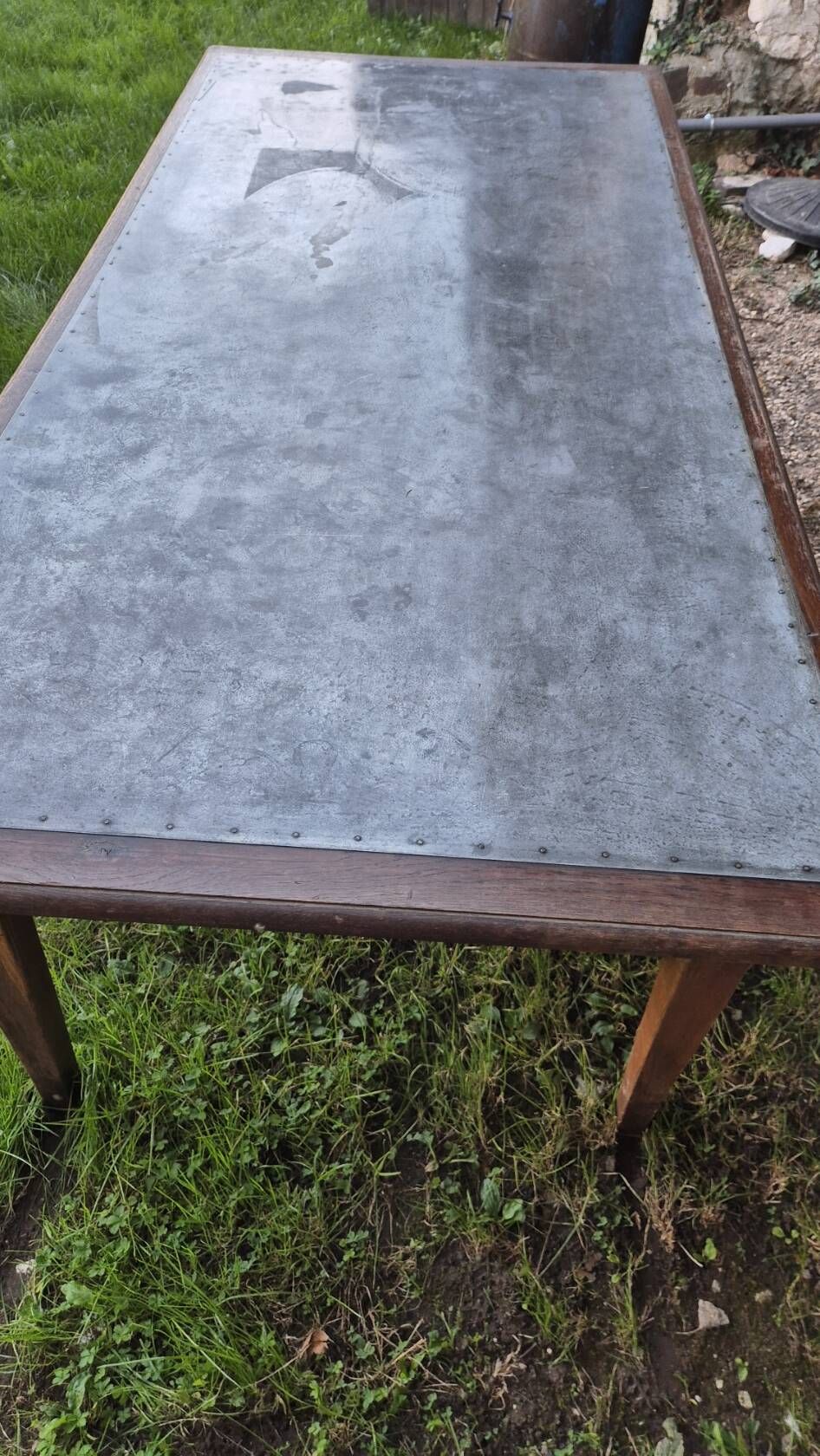 Zinc farm table