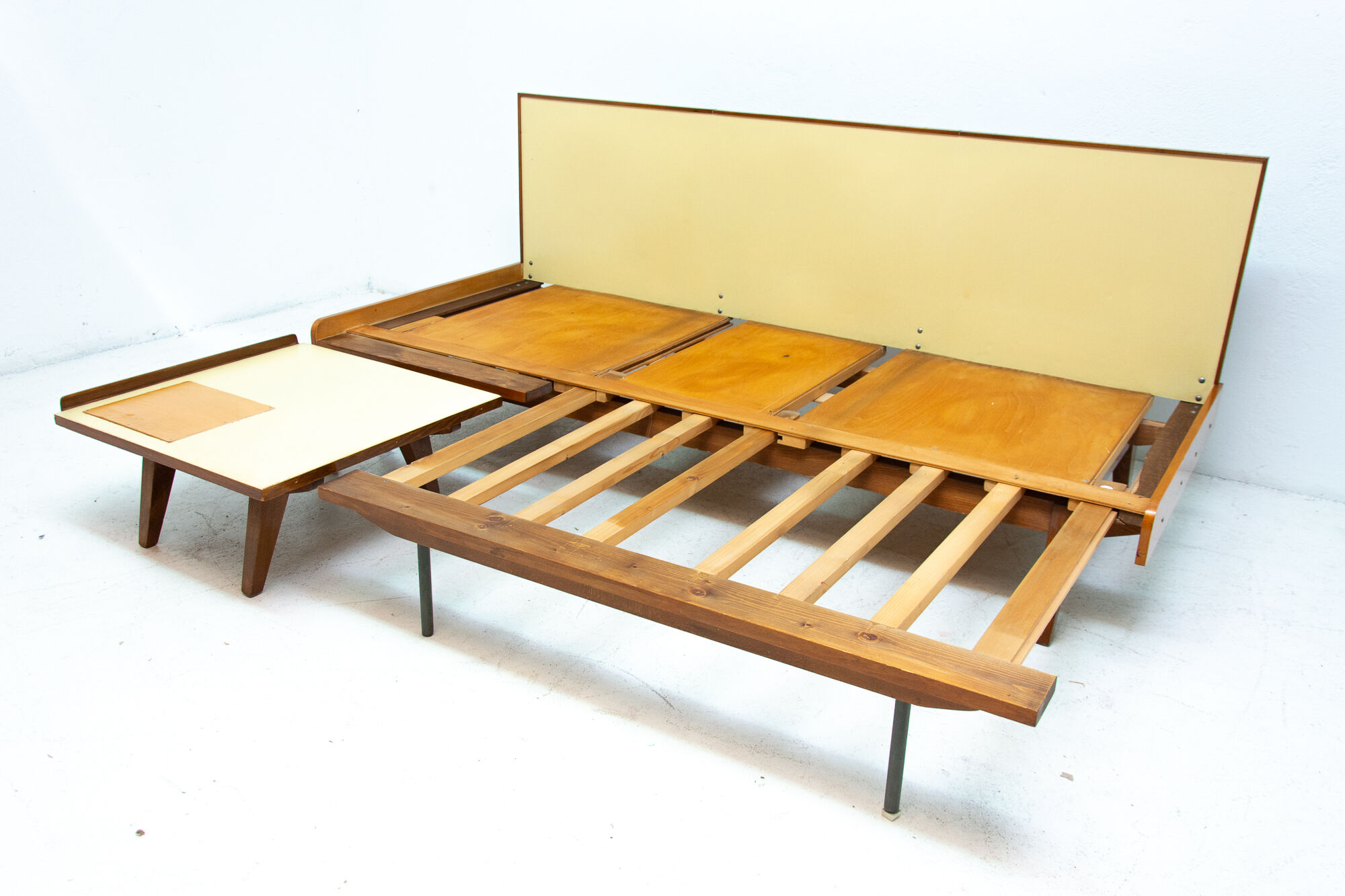 Mid century corner folding sofa by František Jirák For Tatra Nábytok, 1960