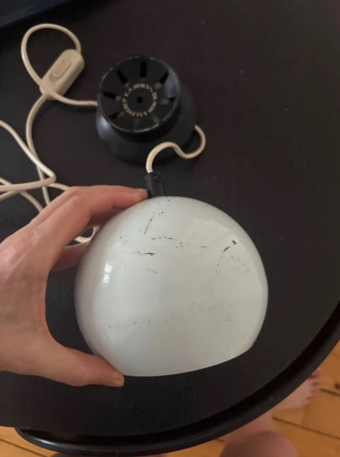 Magnetic ball lamp Horn Lighting
