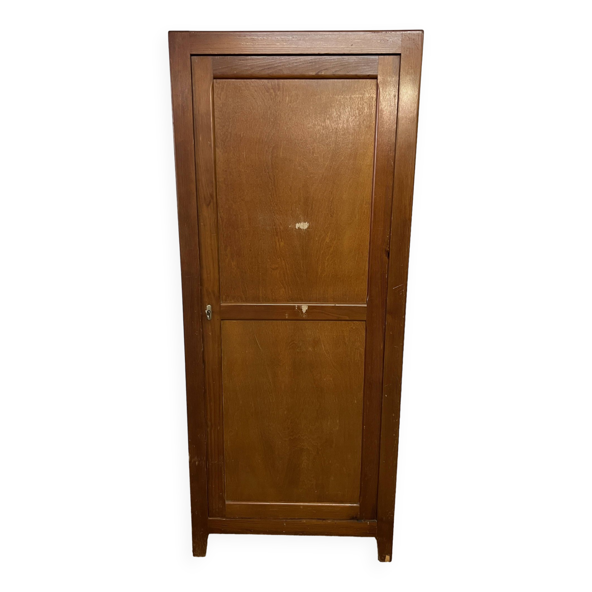 Armoire parisienne en bois vintage