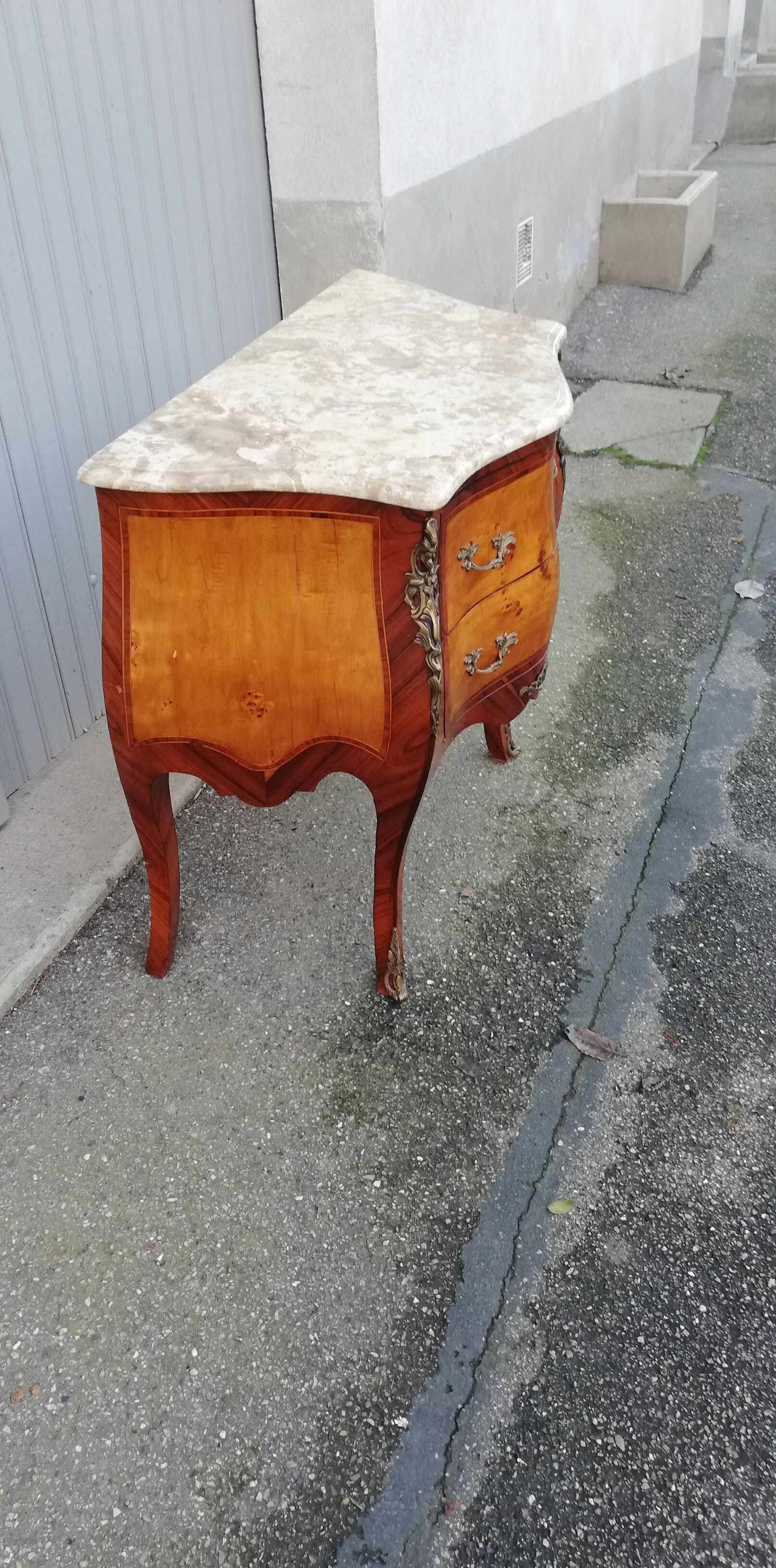 Louis XV style chest of drawers