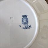 Antique Gien plate, Etruscan model