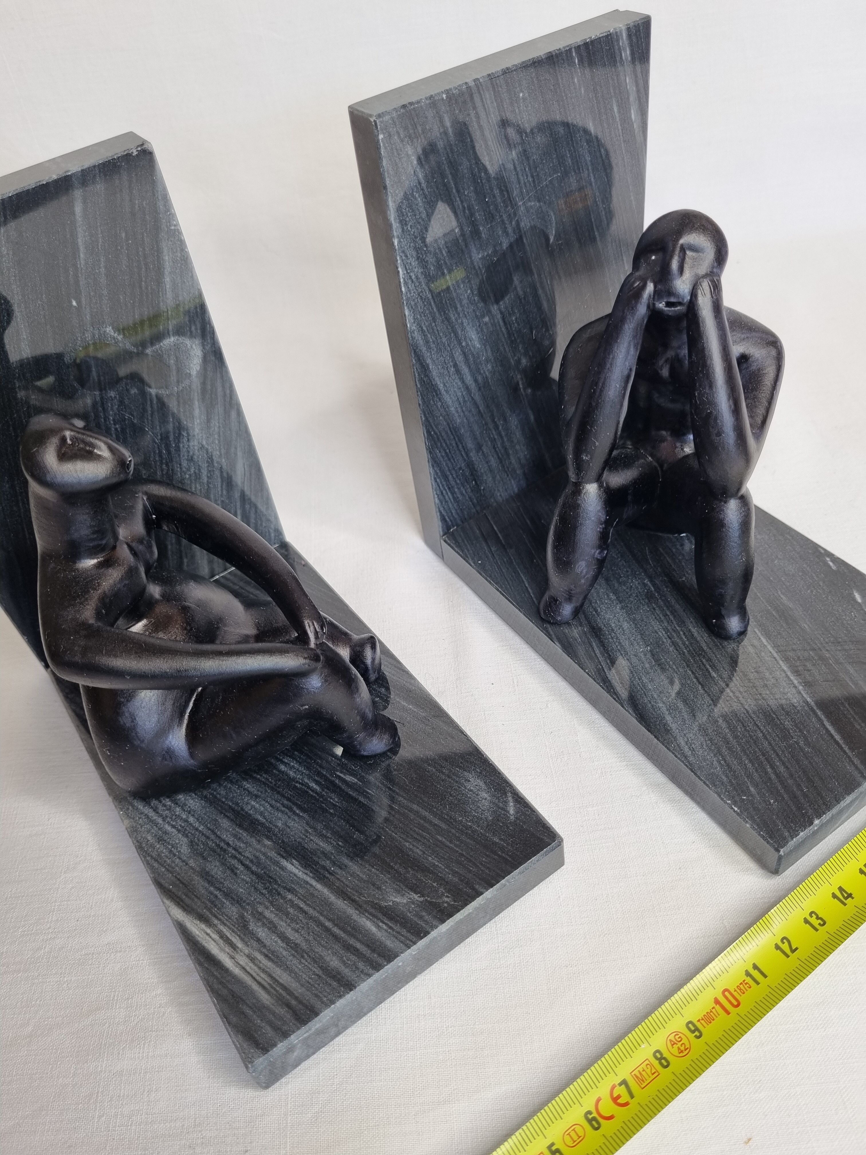Pair of bookends the thinker and the seated lady, 15 cm