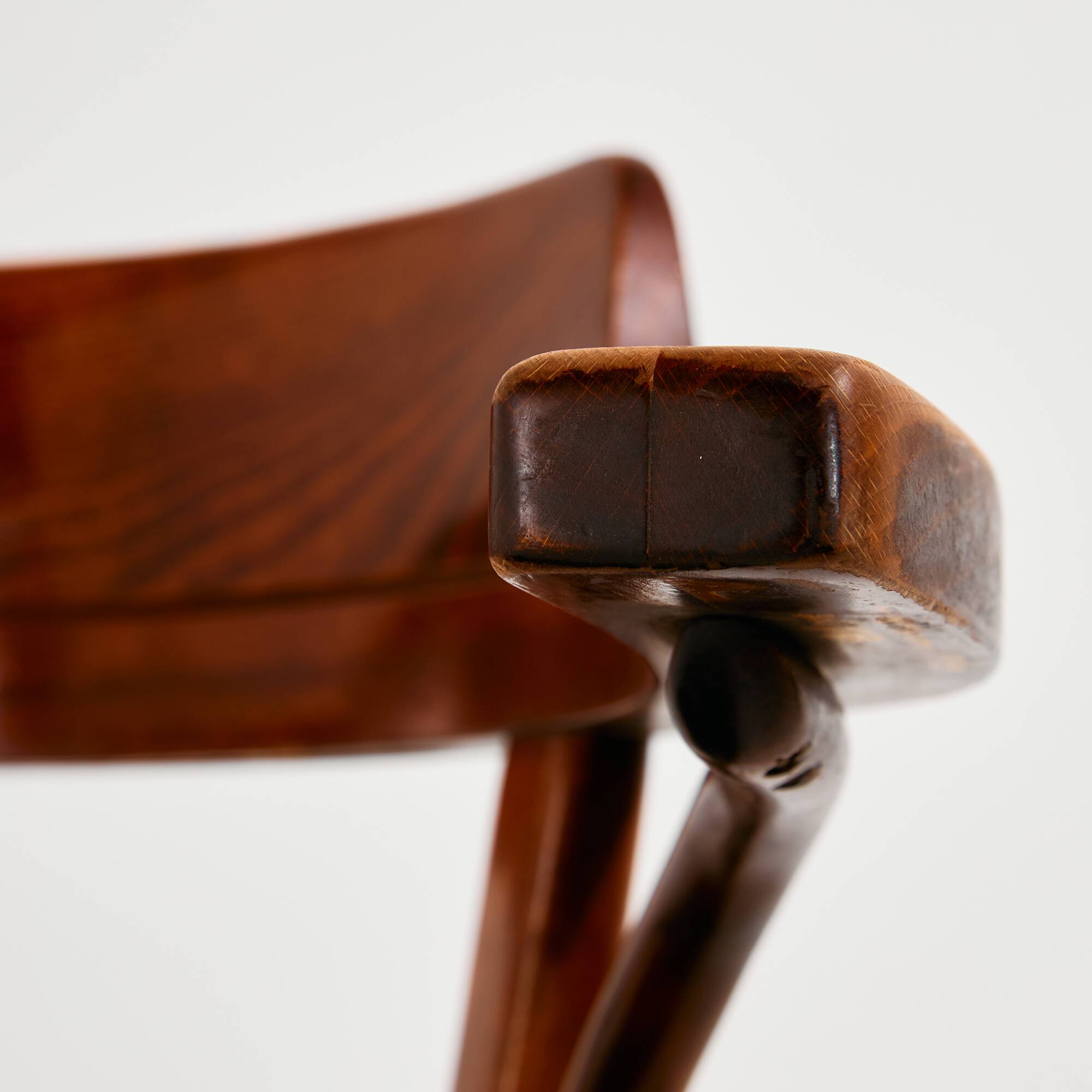 MK11364 Fauteuil en hêtre