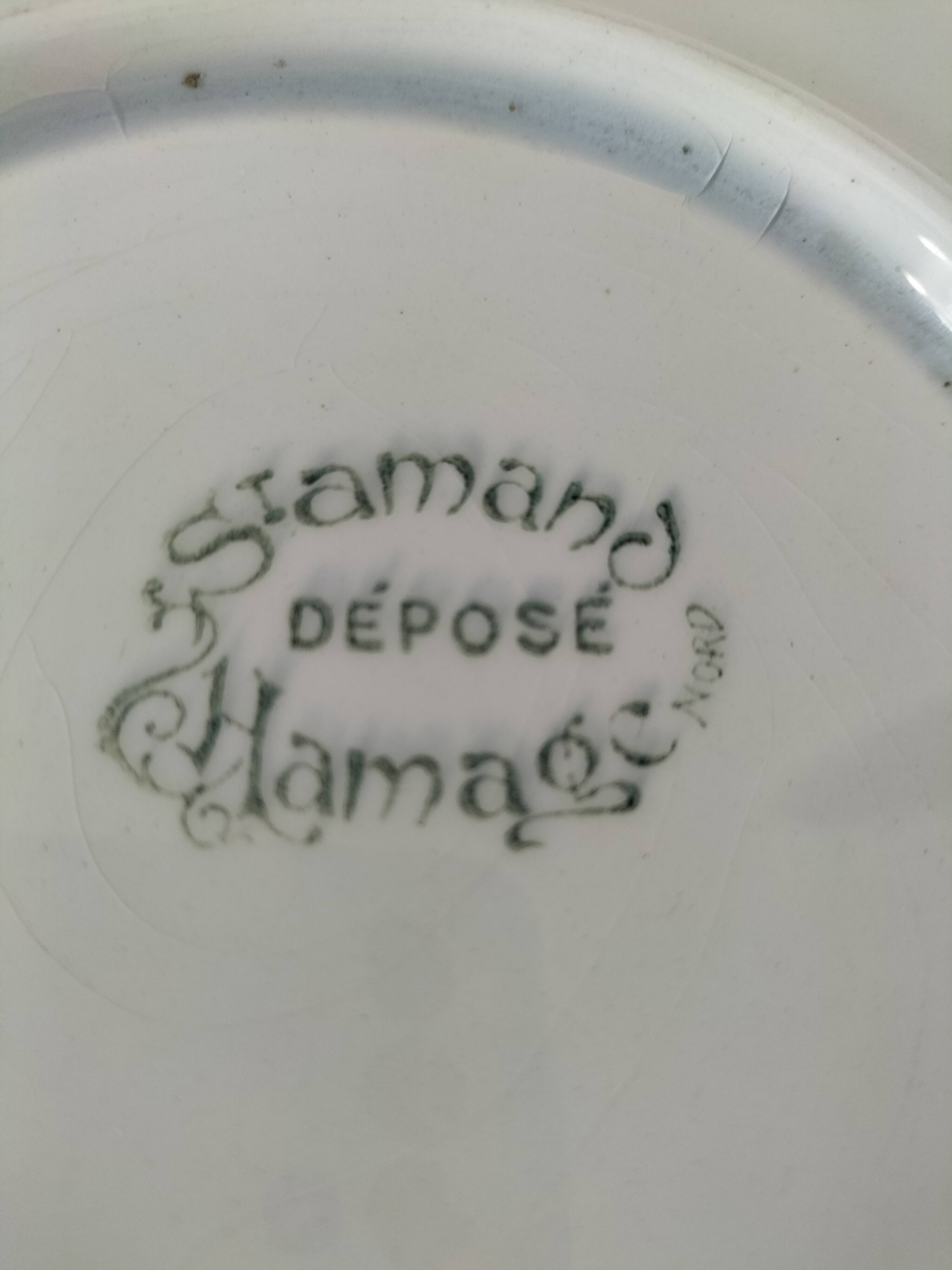 Saint-Amand Hamage plate – Stenciled cherry decoration 1945-1950