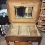 Inlaid dressing table