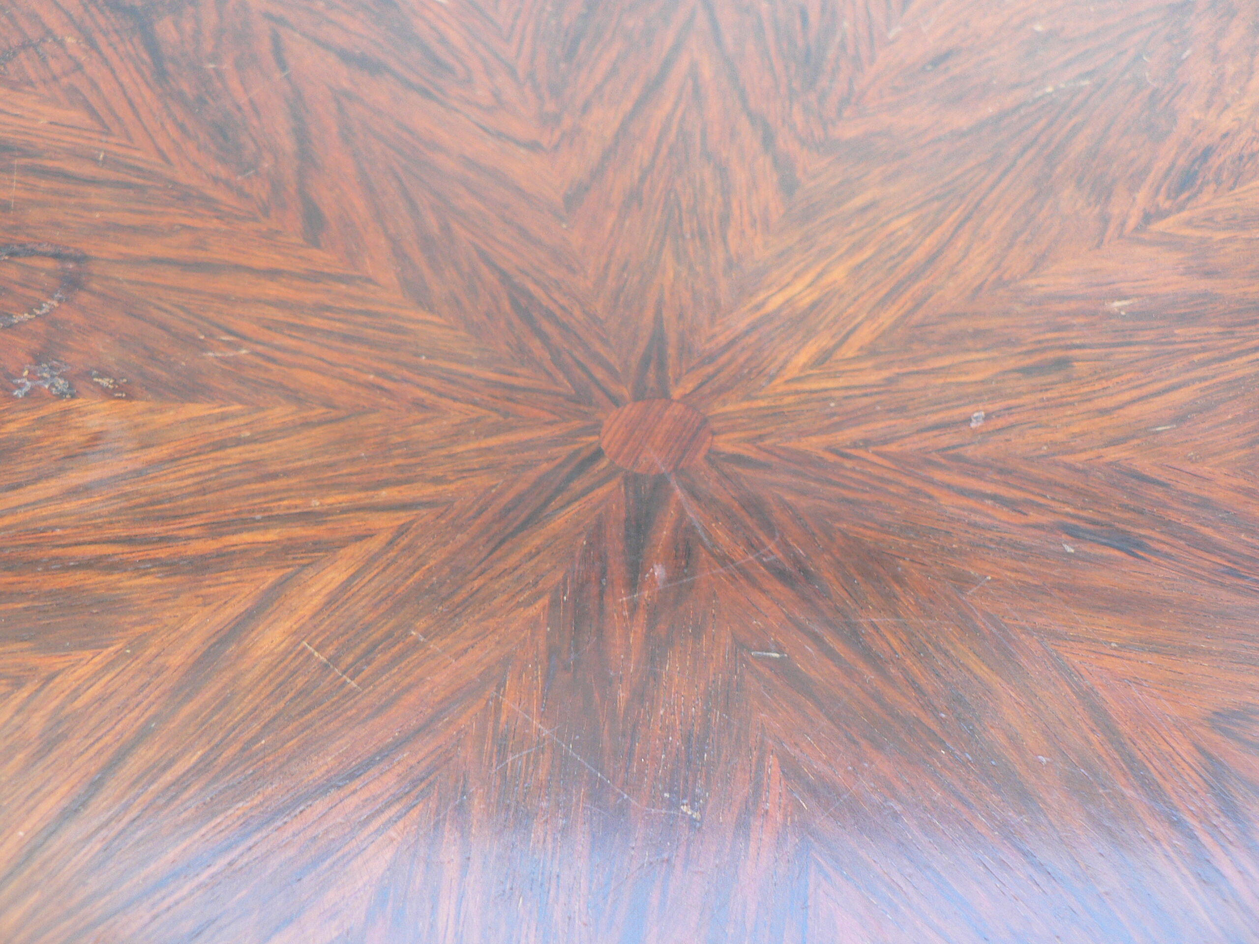 Table ronde vintage en palissandre