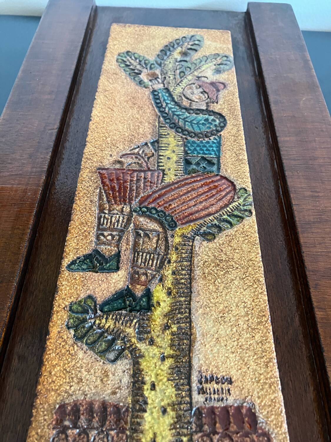 Capron ceramic decorative plate