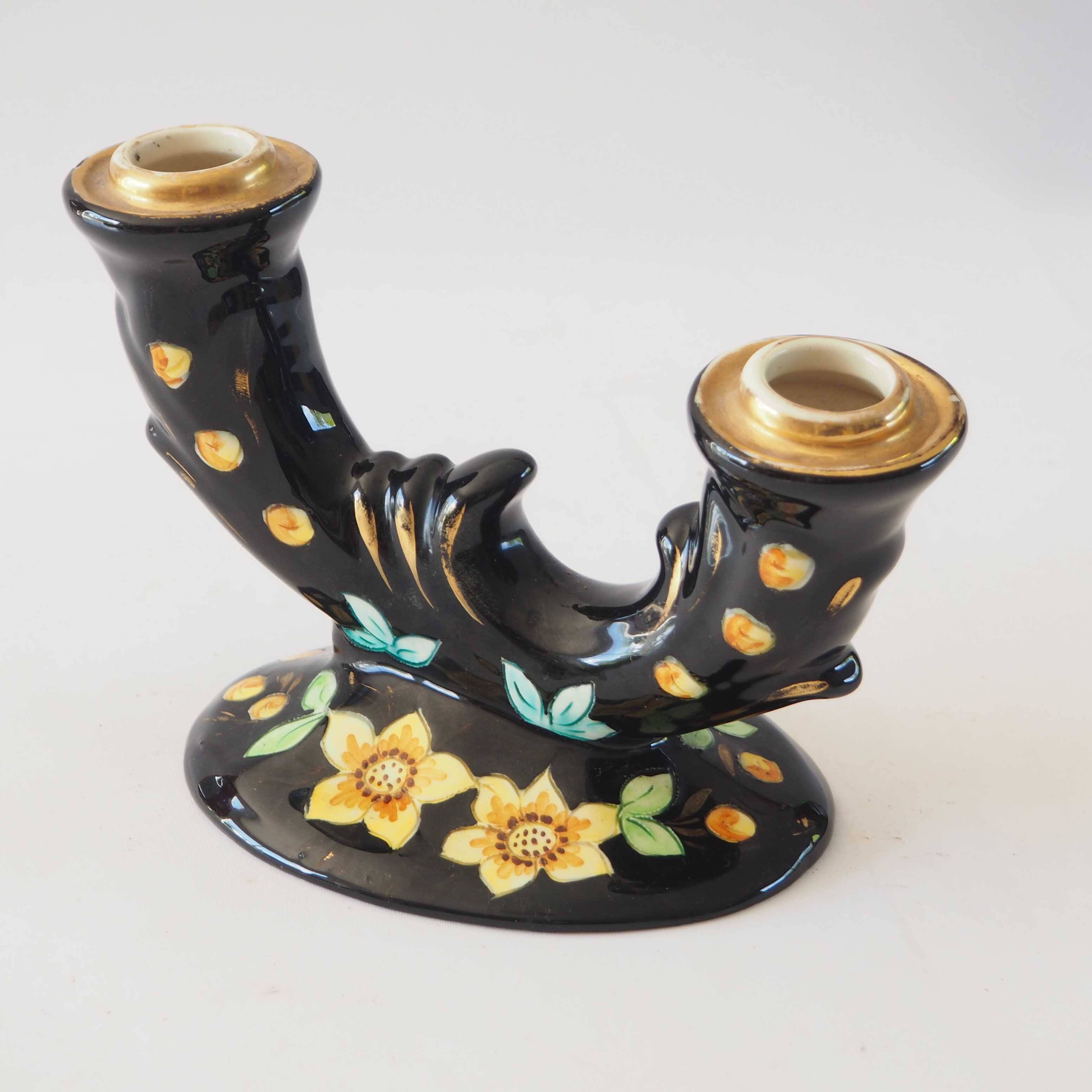 Double ceramic daffodil candle holder