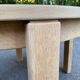 Table à manger scandinave ronde extensible décapée en chêne brut 1980