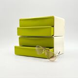 Paire d'éléments muraux avec commodes vert pois, années 1970
