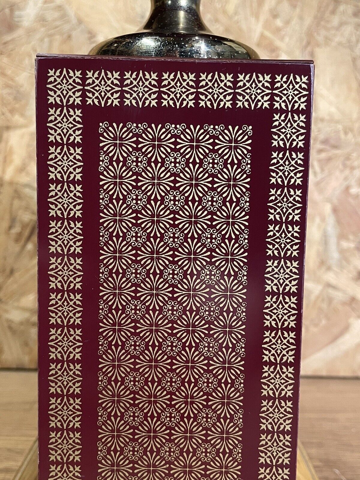 Old 70's lamp, "barber" design, lacquer and gilding, vintage