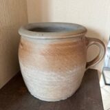 Stoneware pot