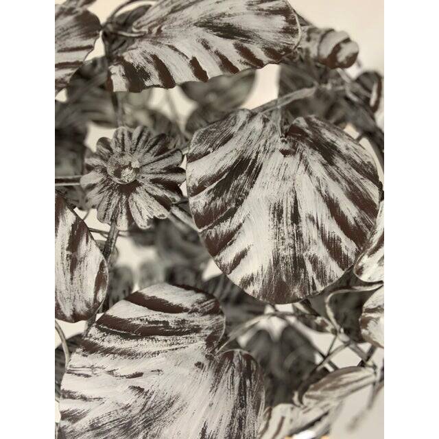 Contemporary brunito end white leaves sphere suspension pendant