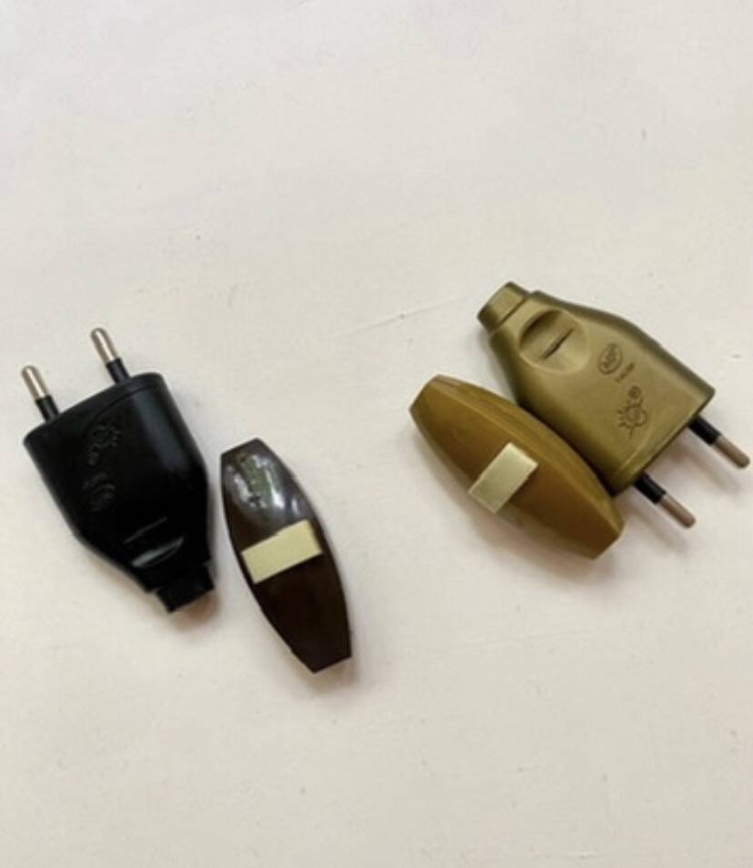 Turned wooden lamp base, fabric cable