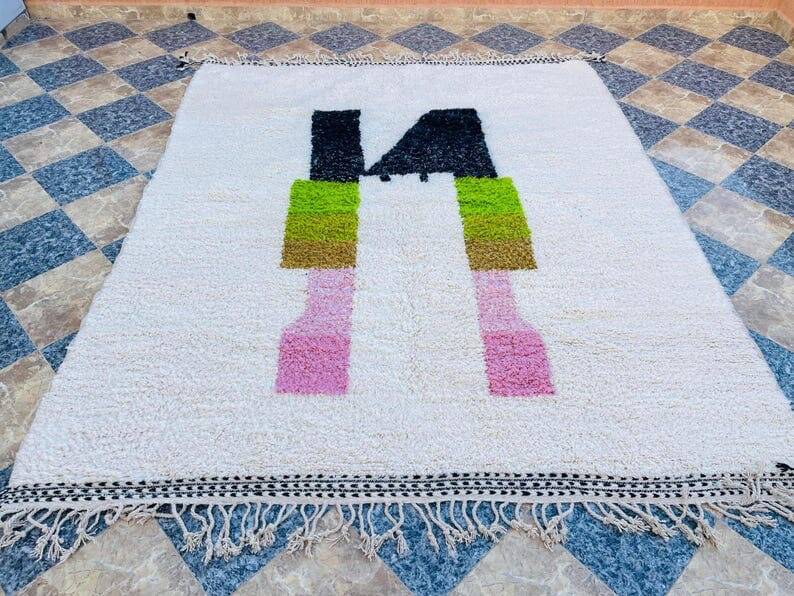 Handmade pure wool rug, size 140 x 260 cm.