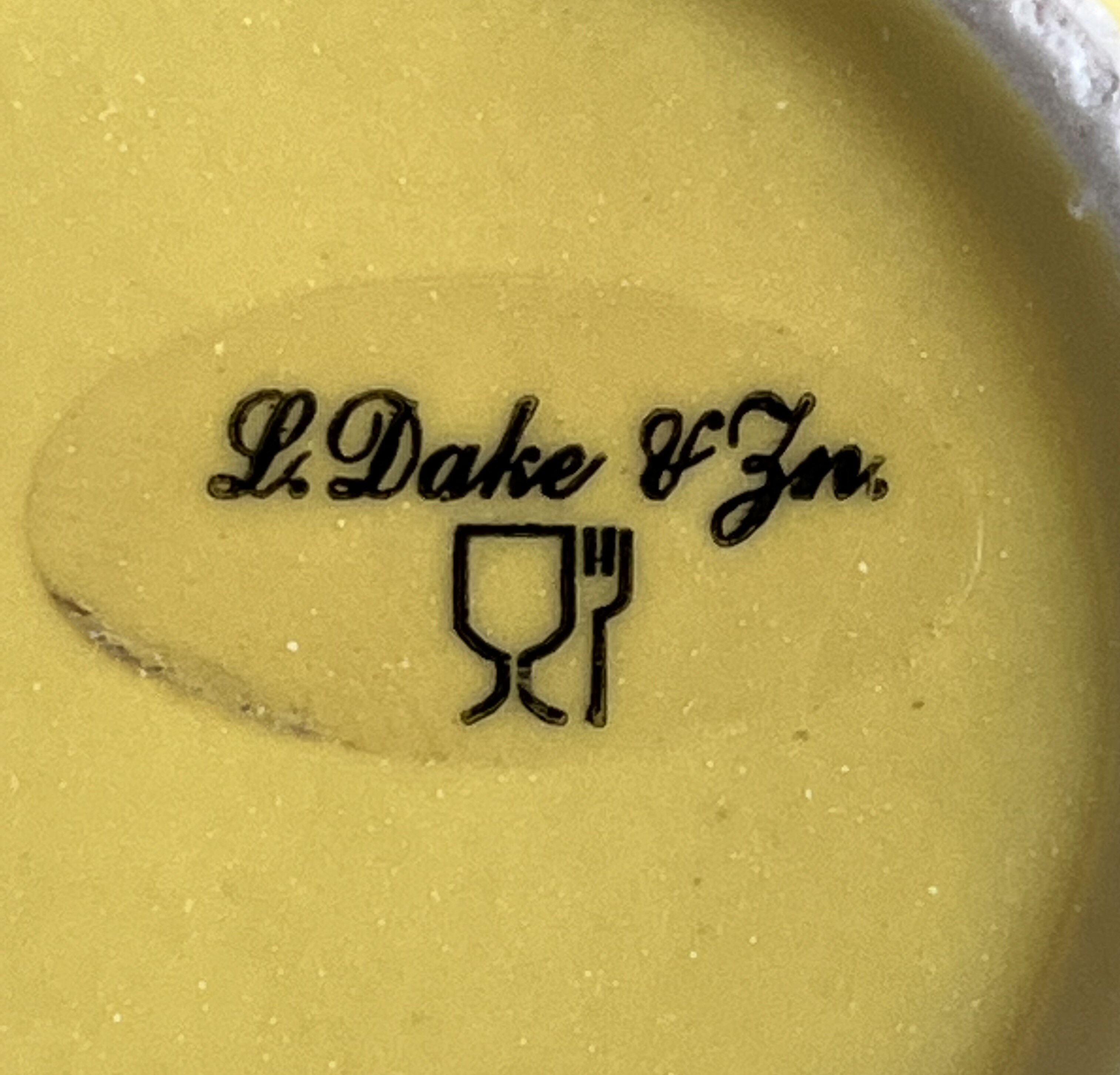 Set of 5 cups of color L. Dake & Zn
