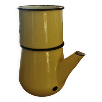 Enamelled coffee maker