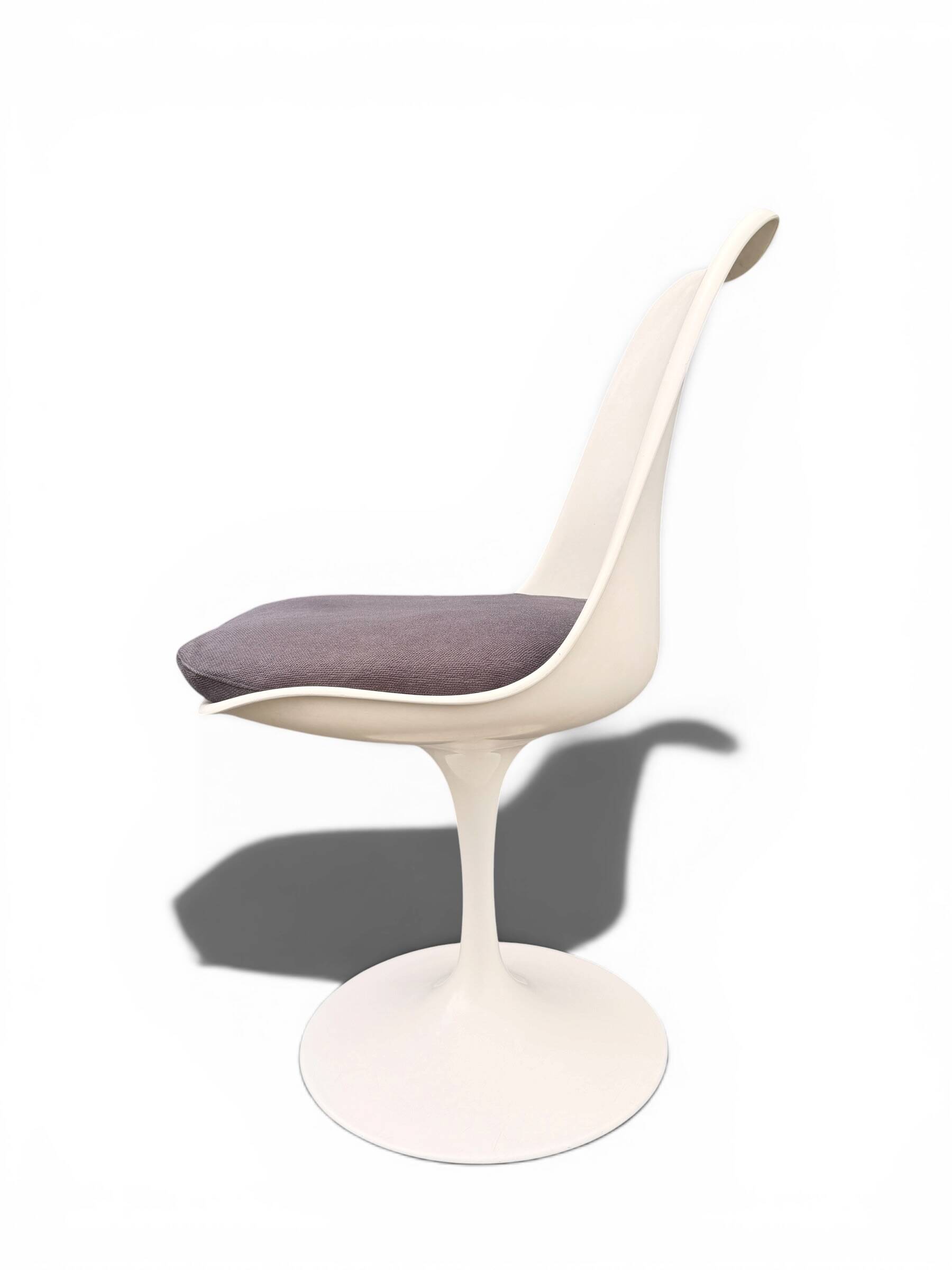 Suite de 4 Chaises Tulipe Eero Saarinen pour Knoll - Modèle Fixe