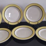 7 assiettes à desserts en faïence, KG Lunéville