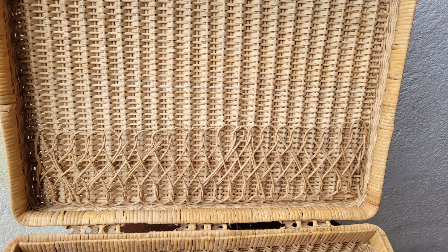 Rattan suitcase 70's