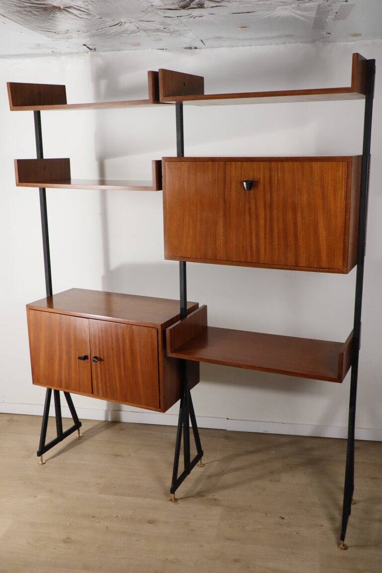 Vintage modular bookcase in wood and metal, Italy, 1960