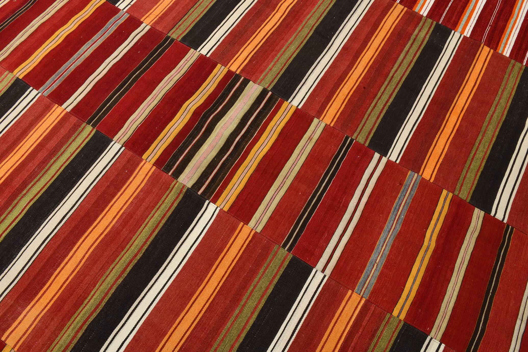 Red & Green Striped Pattern Turkish Kilim Rug, 270x383Cm
