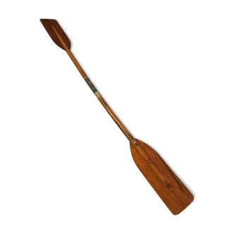 Double paddle oar old wooden
