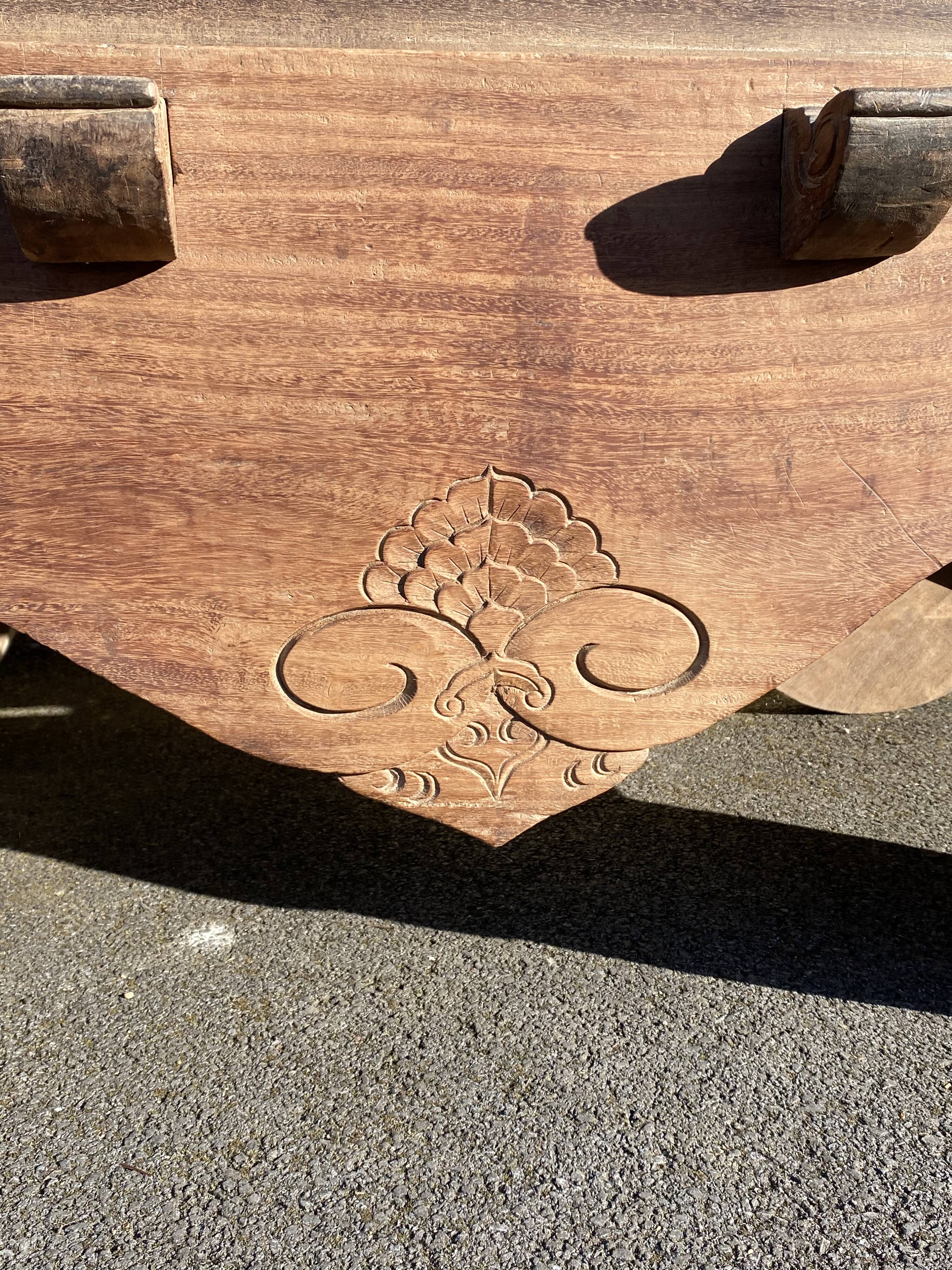 Indonesian wedding chest